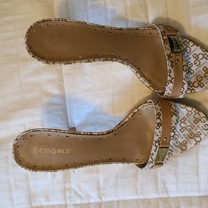 Bcb girl shoes size 10B. Tan and gold trim and